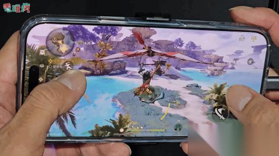 腾讯 怪物猎人 旅人 屏摄实机画面公开 UI与战斗内容大展示